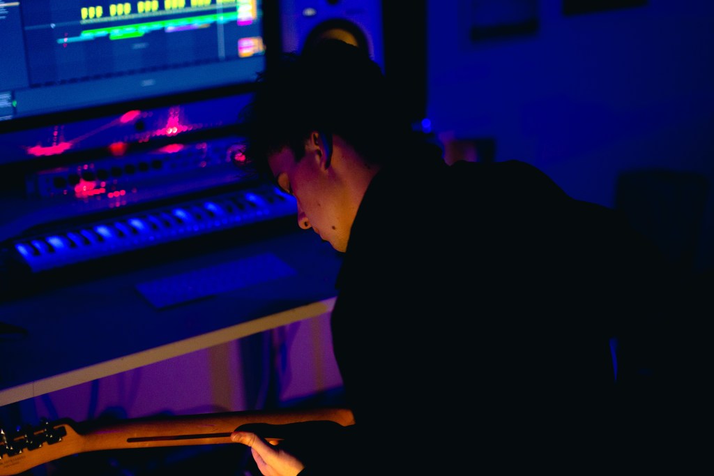 Features | December 2022 (2)