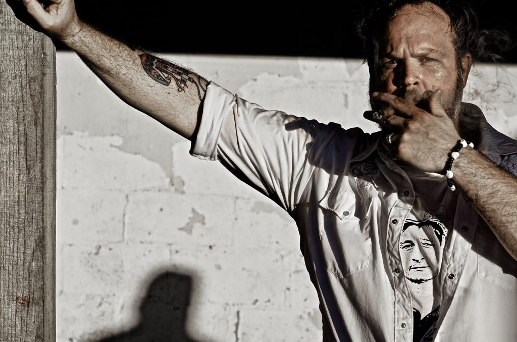 Robert Connely Farr Review: Dirty South&nbsp;Blues