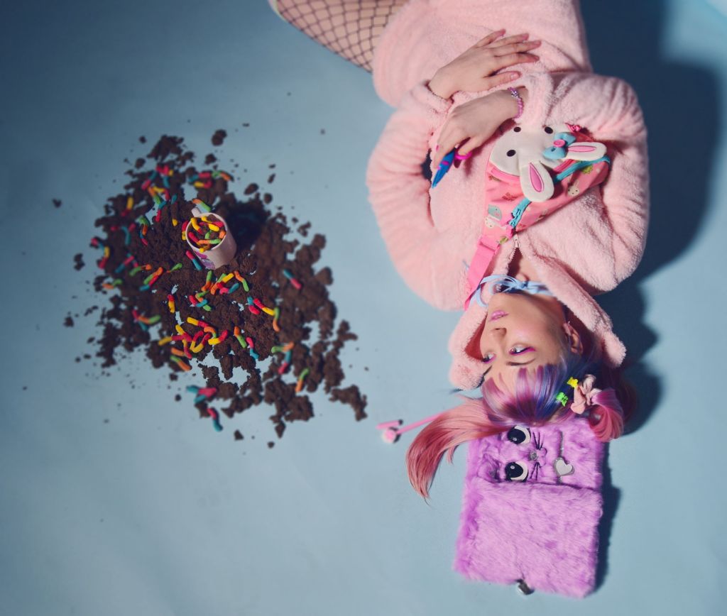 Elliot Lee Review: Bubble Gum&nbsp;Pop