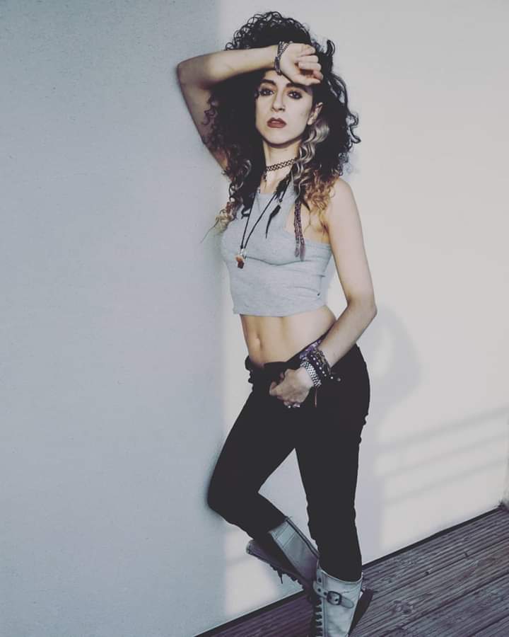 Photo taken of Izzy Thomas by Dorota Szostek Photography